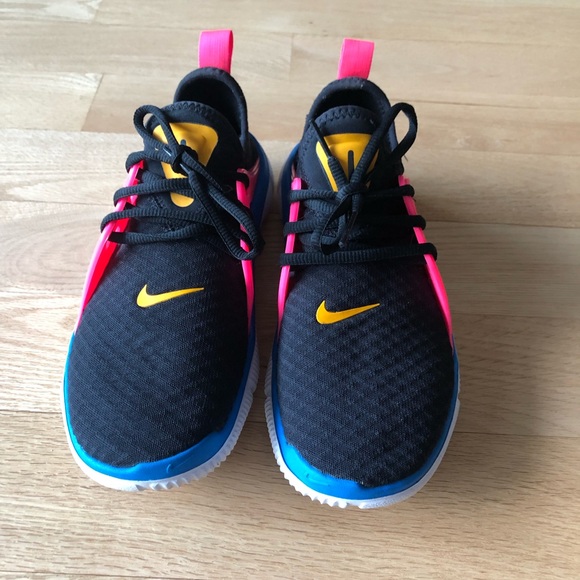 Nike sneakers- pink blue yellow- excellent condition, 8 - Picture 4 of 8